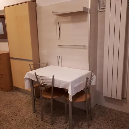 Sunny Cozy Apartament Floreasca-2